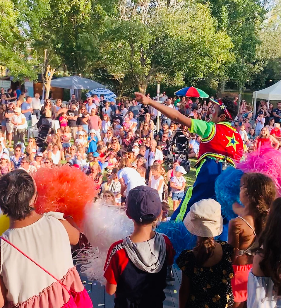 NaturKids - Palhaço Sorriso no festival infantil NaturKids, em Vila nova de Santo André, apresentando o seu espetáculo de animação infantil. Magia, canções, comédia e muita música para crianças.