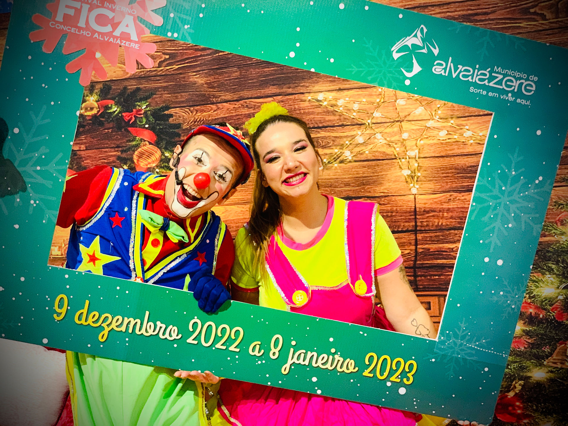 Palhaço e animadores no Fica Evento de Natal de Alvaiázere
