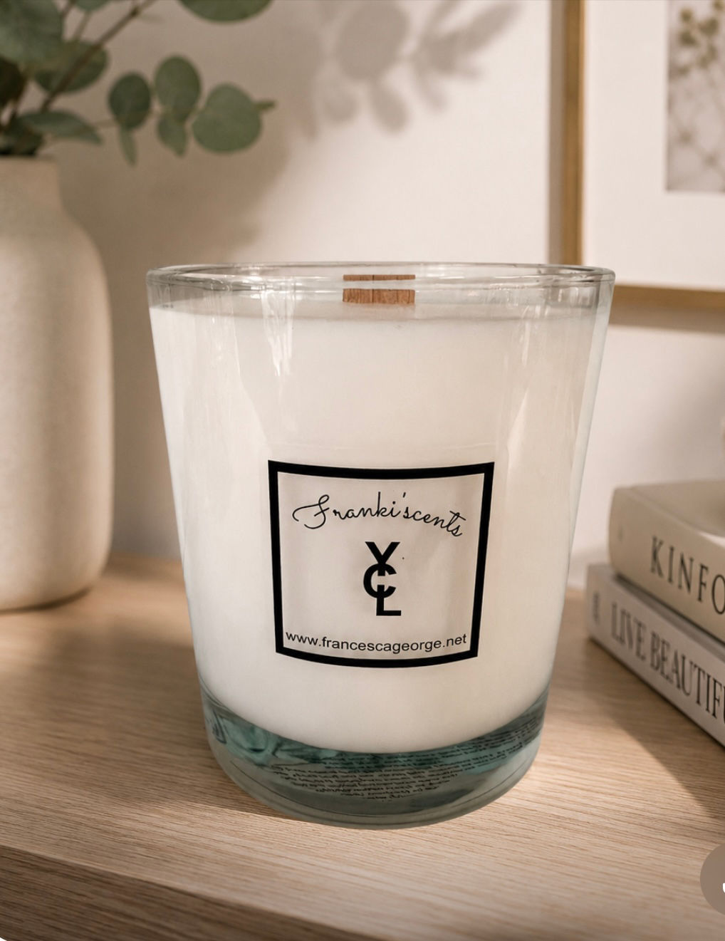 One of our larger candles -90cl