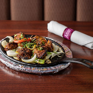 LAMB OR BEEF TIKKA(3PCS)