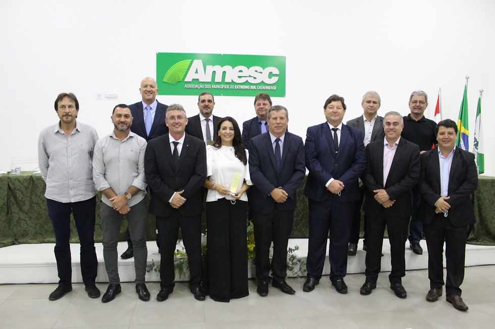 Prefeitos e prefeita da Amesc