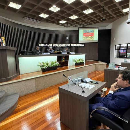 Historiador apresenta obra sobre história política de Araranguá