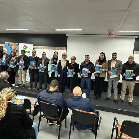 Unesc entrega relatórios de governança aos Municípios da Amesc