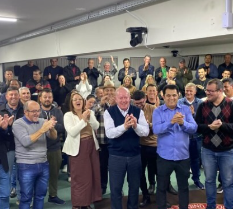 Presidente do PSDB dá gás a pré-candidatura de Bujão!