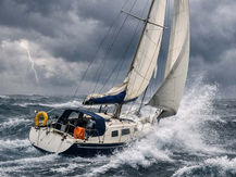 Завершены поиски пропавшего парусника