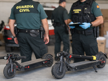 Guardia Civil arrests man for possession of electric scooters stolen in Torrevieja
