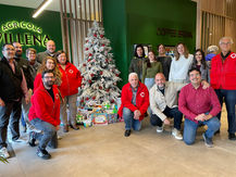 Agrícola Villena delivers toys donated by its staff to the Villena Red Cross
