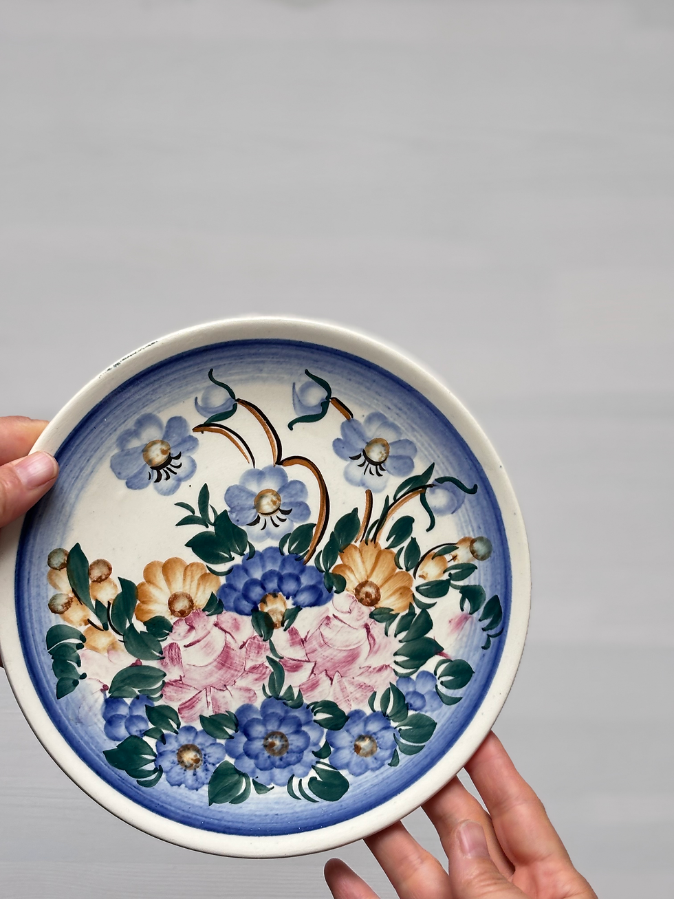 Thumbnail: ヴウォツワヴェク陶器 野の花19cm平皿