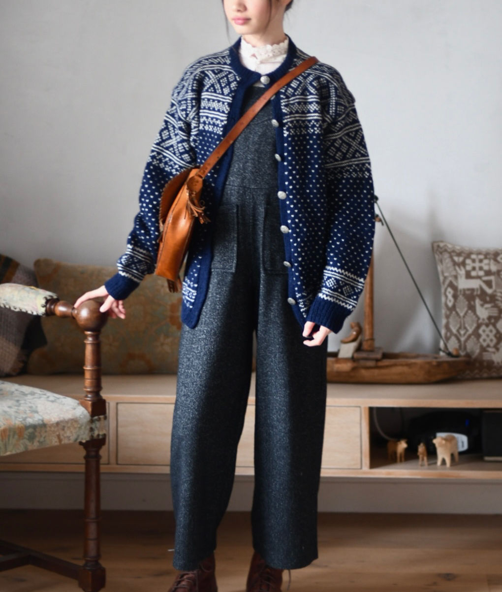 濃紺手編みカーディガン　M