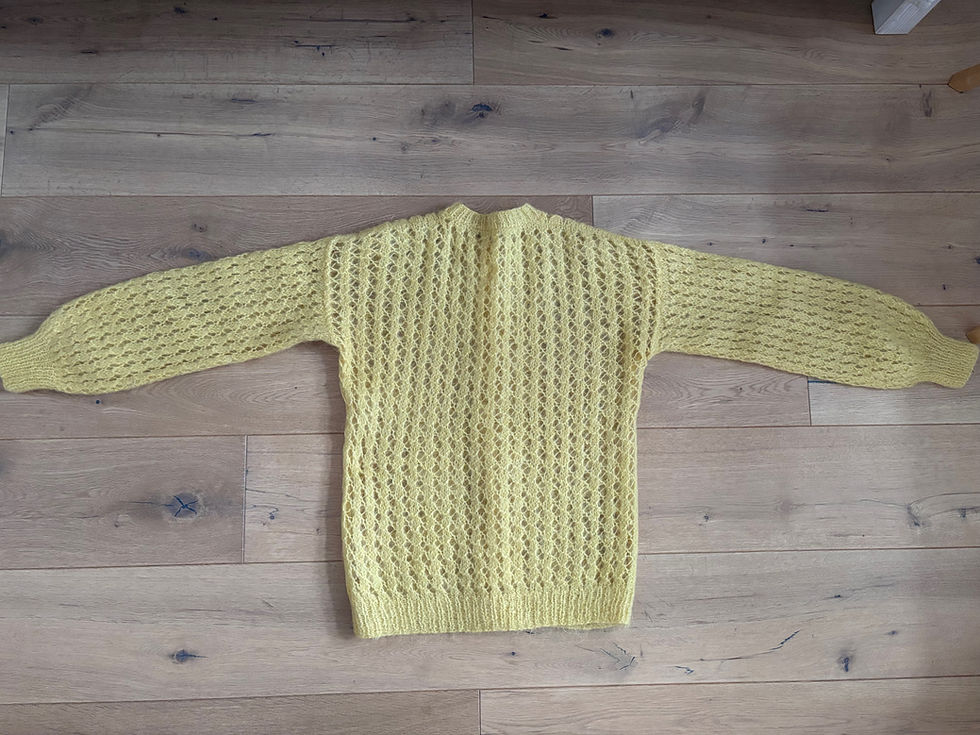 Thumbnail: ミモザ透かし手編みセーター　M