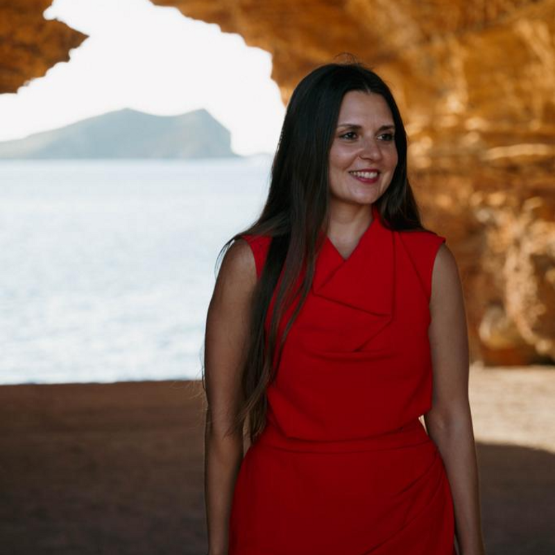 Photo of Lisa L.