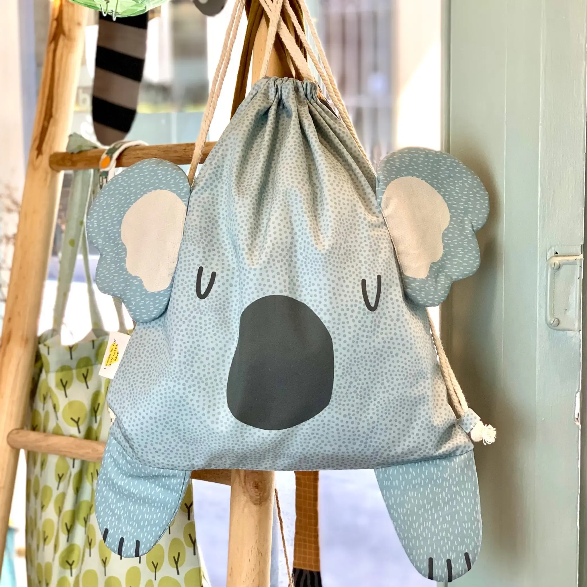 Panel Mochila Koala