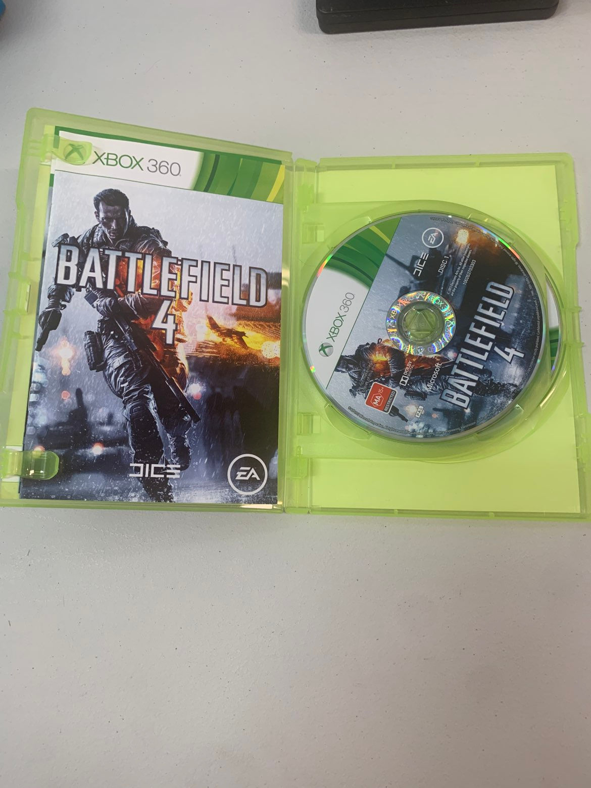 Battlefield 4: Standard Edition (Xbox 360, 2013)