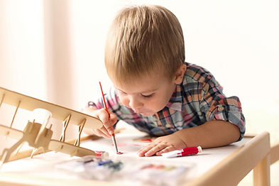 Peinture à l'enfant modèle Avion
