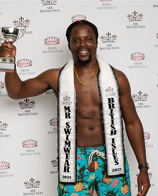 WhatsApp Image 2021-11-30 at 18.27_edited.jpg