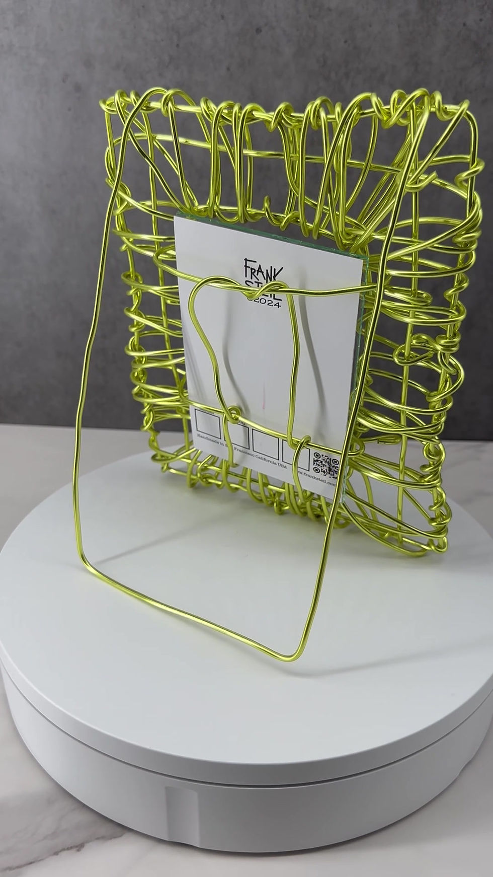 Thumbnail: "Core" Wire Photo Frame (4"x6" window)