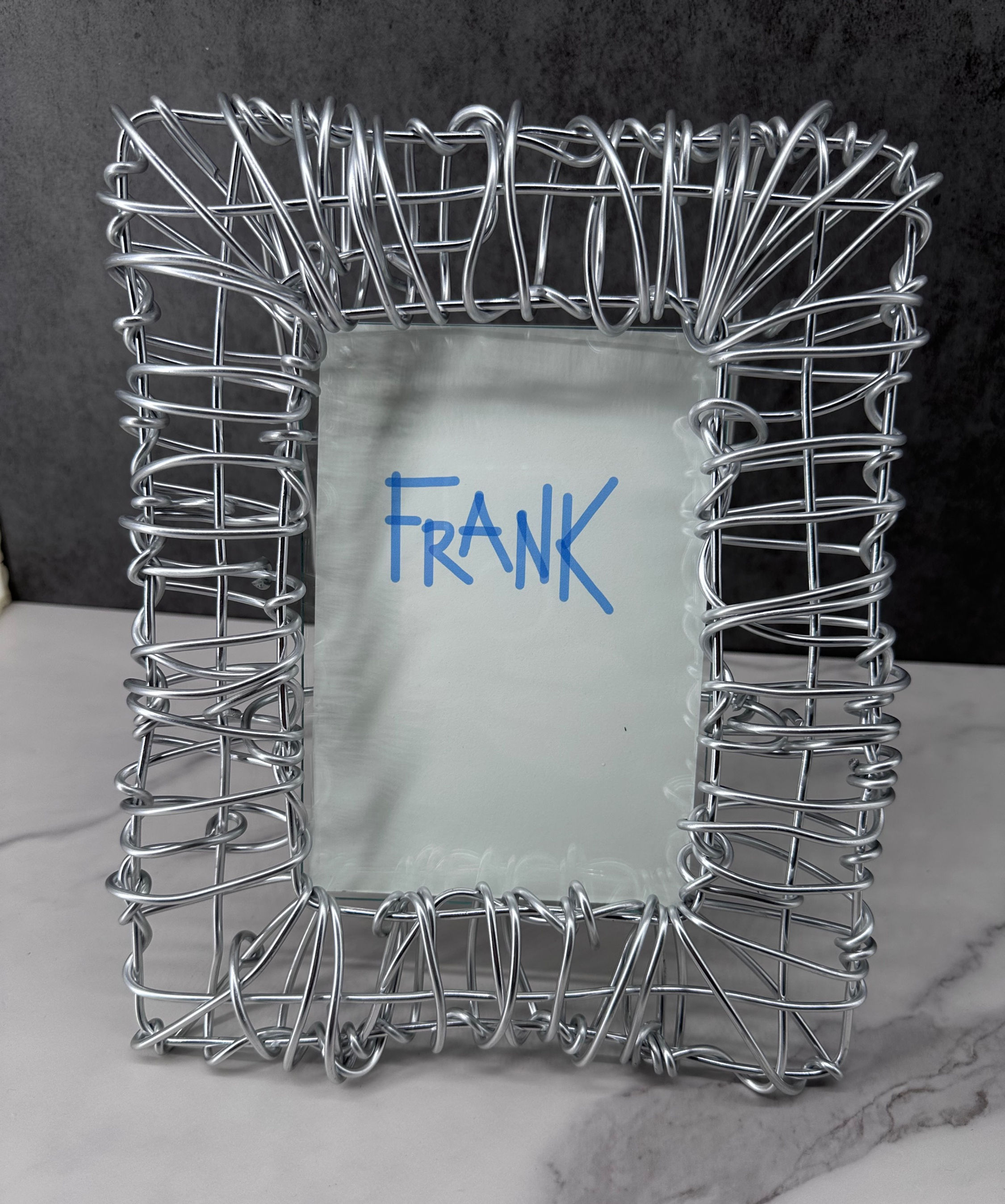 "Core" Wire Photo Frame (5"x7" window)