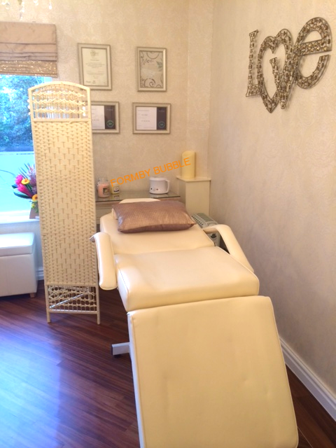 room 11.jpg3_edited.jpg