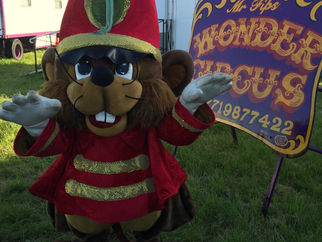 Last chance to see Mr Fips Wonder Circus today