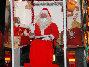 Formby Rotary Club Santa Wagon starts it's rounds on Sunday 1st December