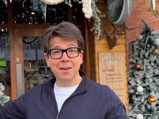 Comedy Legend Michael McIntyre Pops Into Emily’s in Formby – And Leaves a £2,000 Donation!