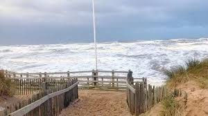 Due to high winds and high spring tides, you are advised to stay away from Sefton coast today