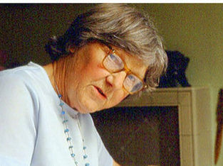 Blue Plaque raised for one of Formby's most respected artists, the late Muriel Sibley