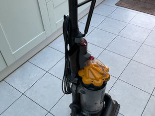 ***SOLD***
Dyson DC33 Upright Vacuum Cleaner – For Sale