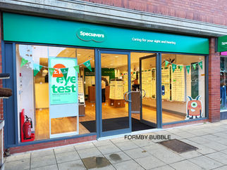 Brand new £400k Specsavers opens in Formby Village Today ahead of official launch on Monday