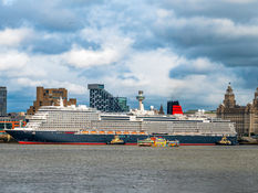 Queen Anne to Sail Past Formby Point Ahead of Spectacular Liverpool Visit