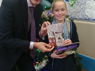 Congratulations to Isobel Swift who won MP Bill Esterson's Christmas card competition