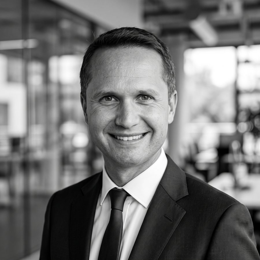 Portrait of Michael Lewrick