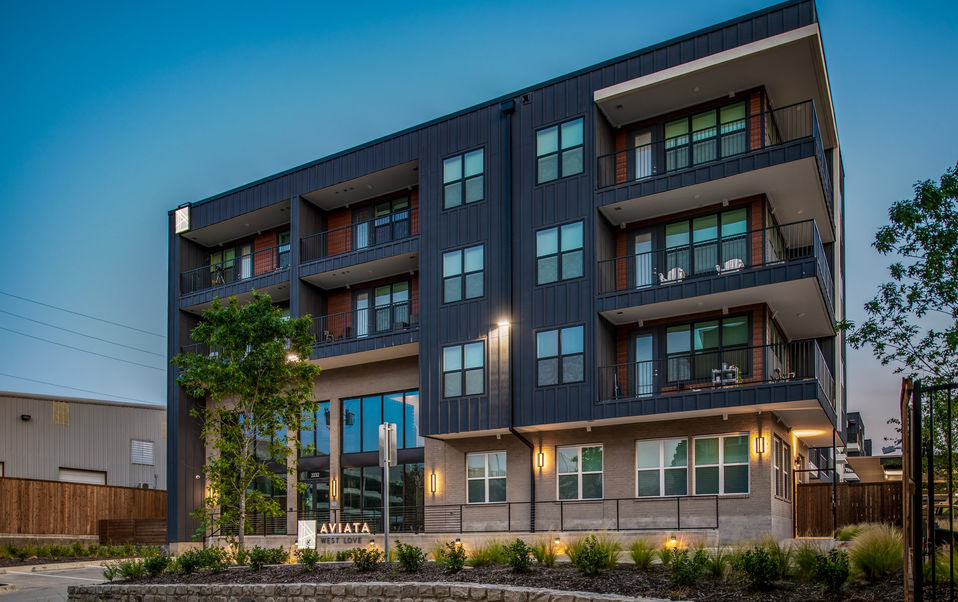 Aviata - Exterior view of luxury apartment building in Dallas, Texas