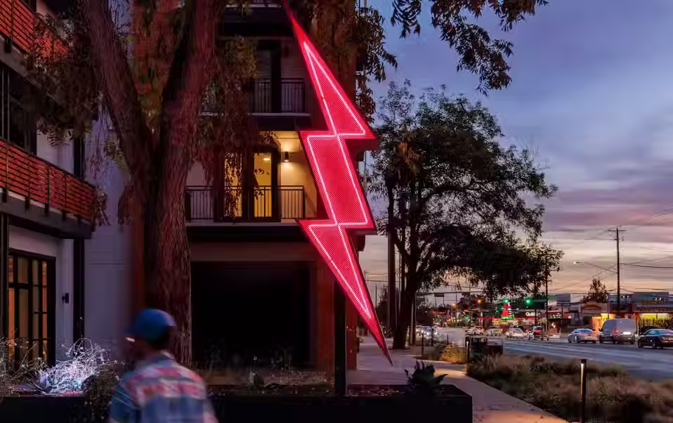 Bishop Momo - Exterior view of luxury apartment building in Austin, Texas