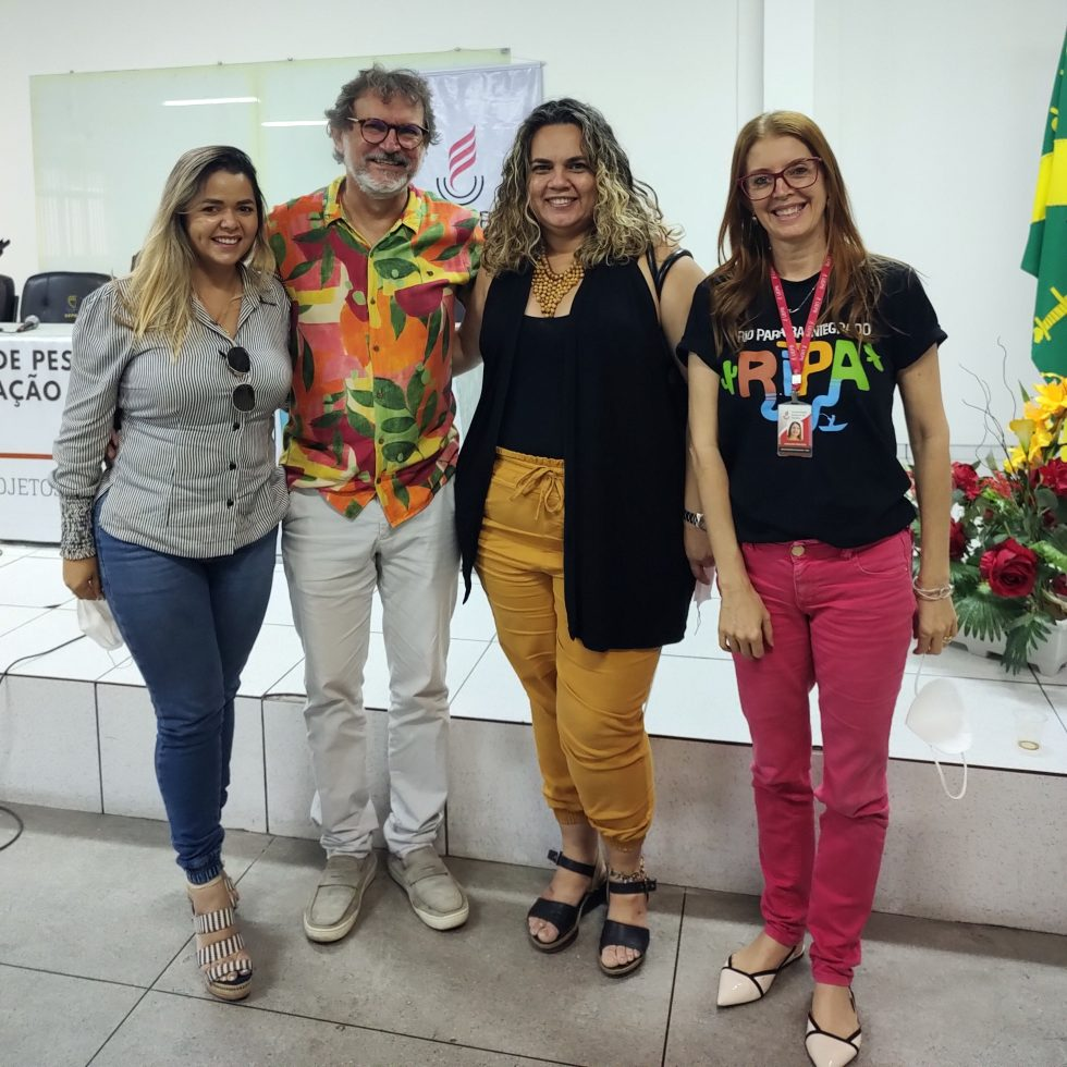 Karla e Alessandra Brandão – Coordenadora do PELDCOM e coordenadores do RIPA