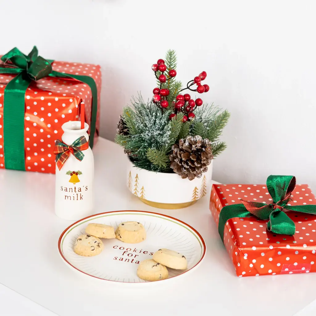 Santa's Cookie Plate and Milk Jar Set by Pearhead