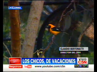 El Zoo de Buenos Aires inauguró (2012) de un aviario dedicado a combatir el tráfico de aves