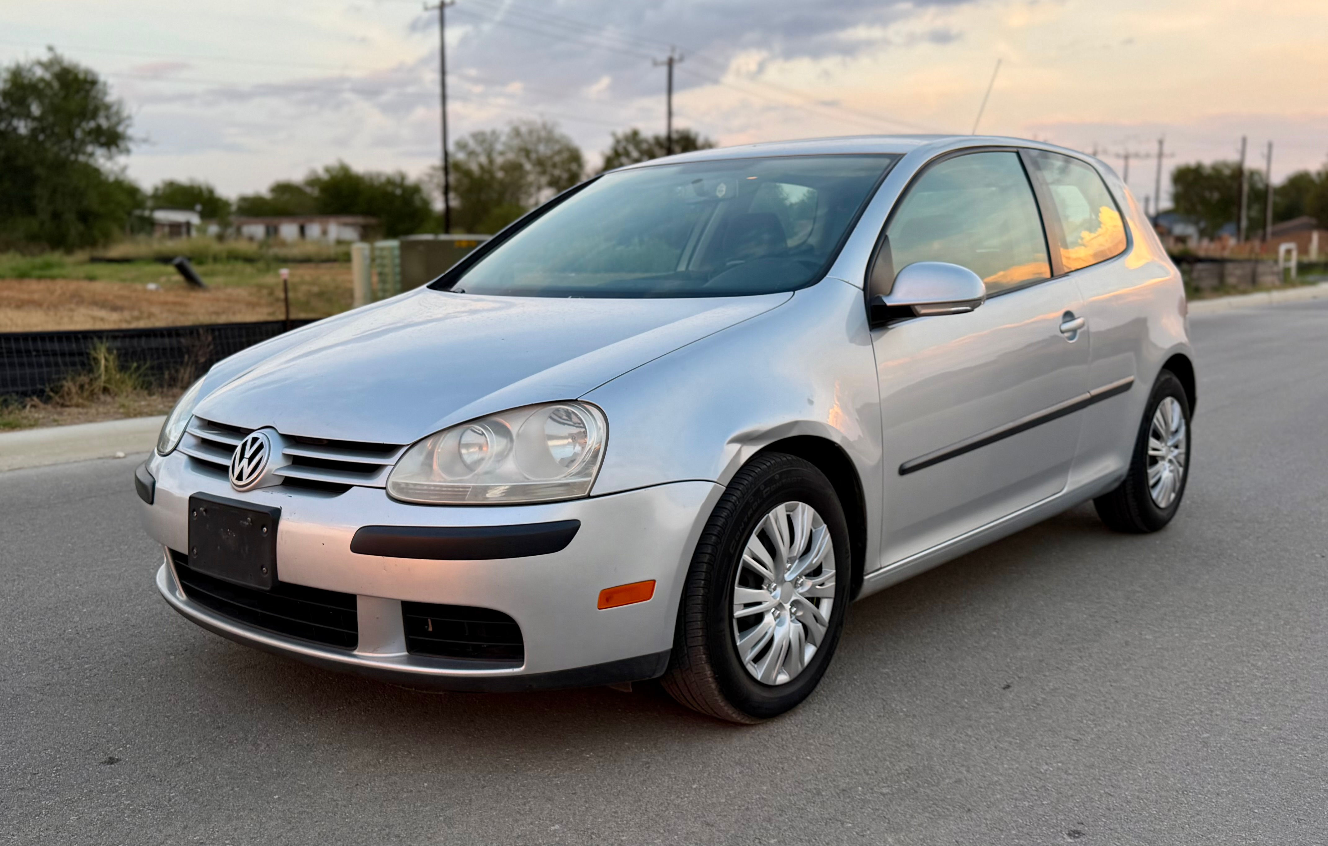 2009 Volkswagen Rabbit (Golf) - 105k miles