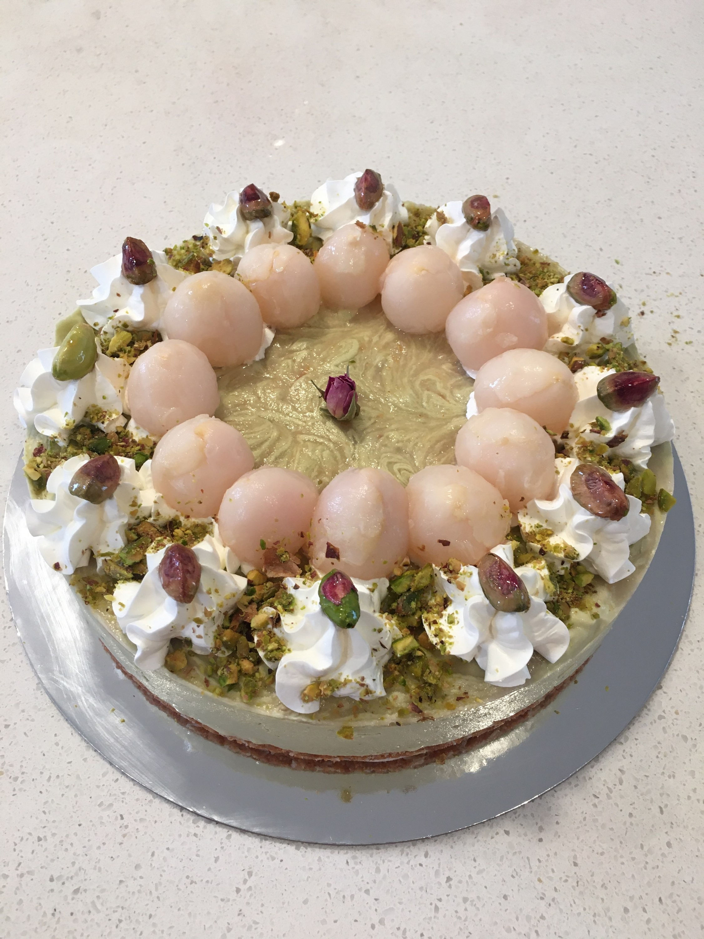 Big Pistachio & Lychee cheesecake