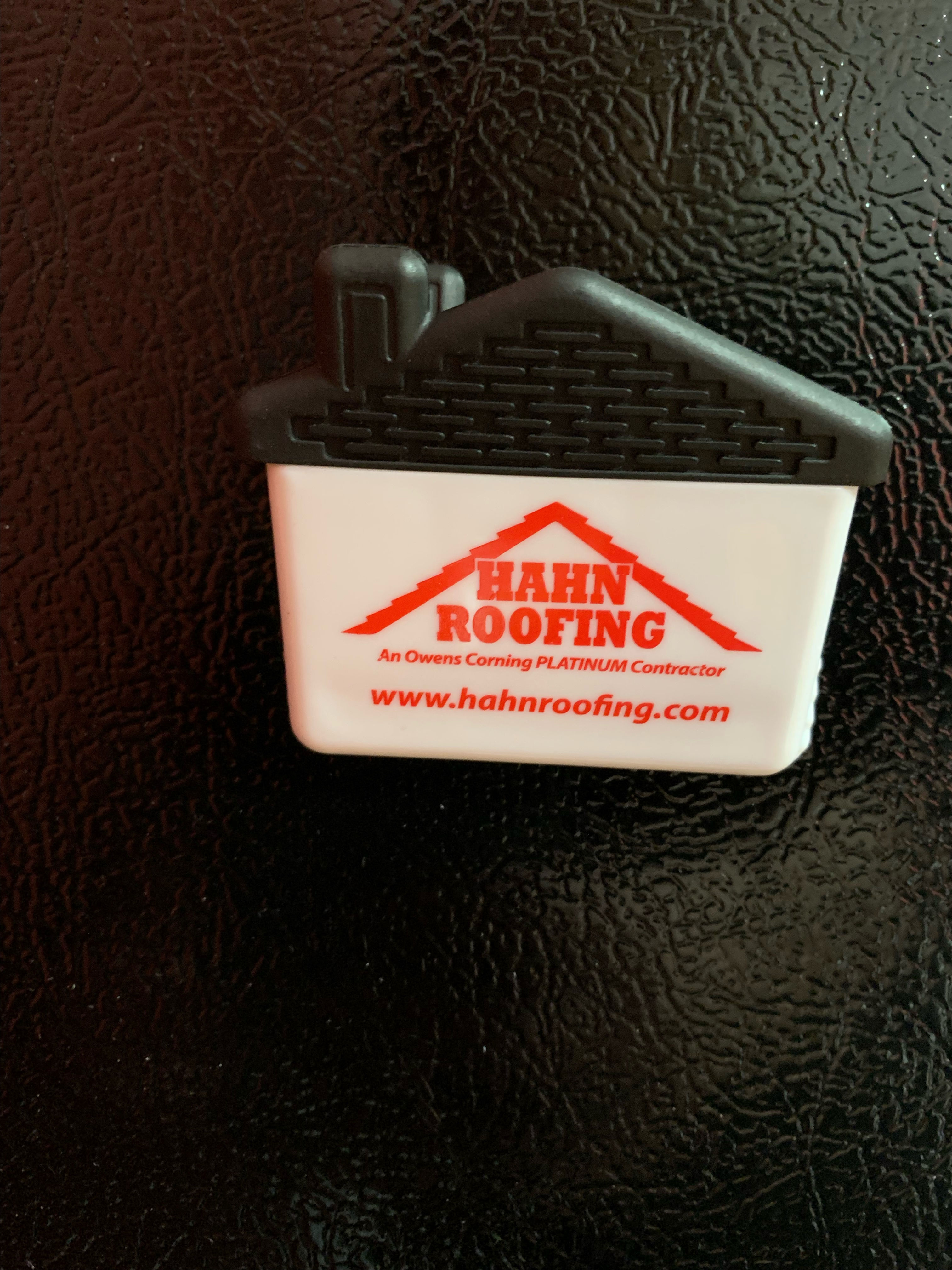 ITEM #VC0018: House Magnet