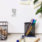 Im Sattel und ich mein Glück Bild mit schwarzem Stift auf Whiteboard. Magnet.