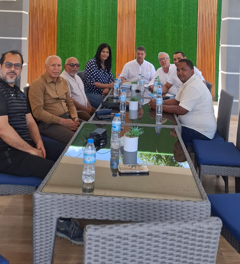 Los directivos de La Asociación Prodesarrollo de Punta Rucia (ADEPUR) realizó ayer una reunión de trabajo con el director distrital, Edwin Espinal, para coordinar acciones conjuntas a favor del desarrollo de nuestra zona.