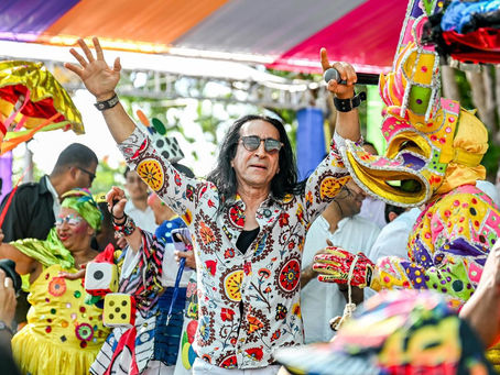 Carnaval de Santiago cierra su segundo domingo a golpe de música y Lechón