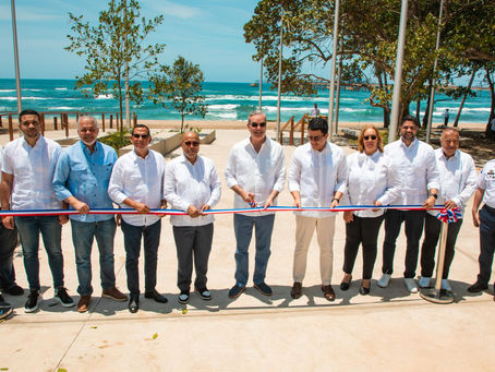 Presidente Abinader inaugura Malecón de Haina con inversión de RD$107 millones