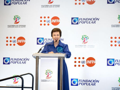 Lanzan en Santiago Voluntariado Pro Maternidad Doña Renée Klang de Guzmán