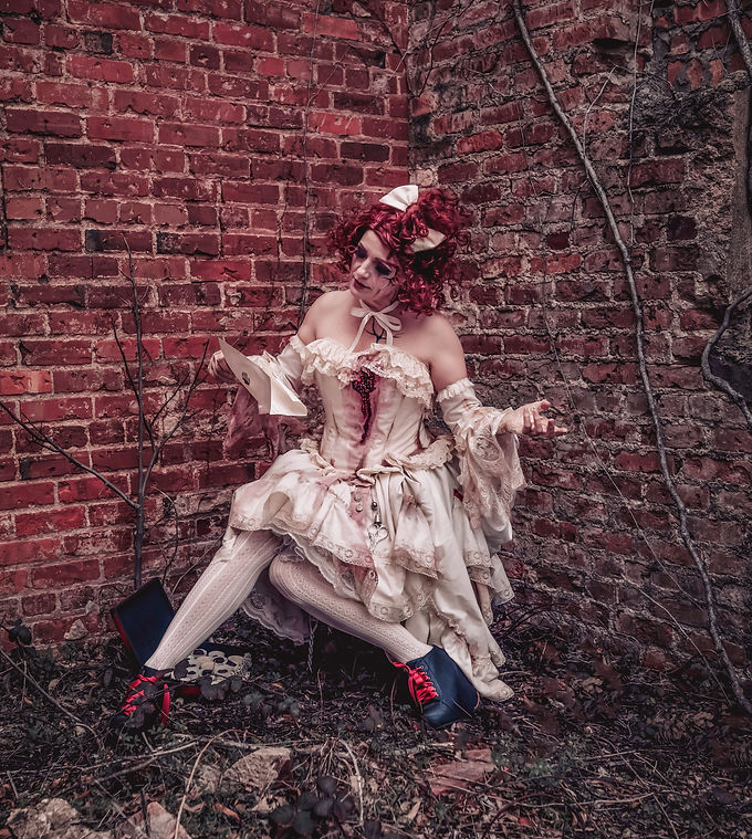BROKEN DOLL PHOTO SHOOT