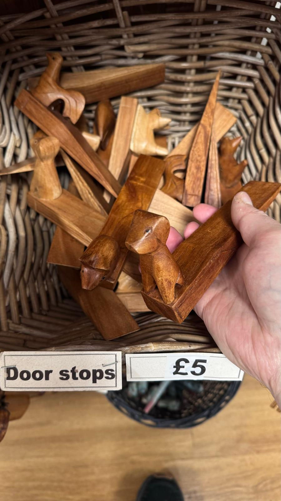 Doorstop Animal Carving