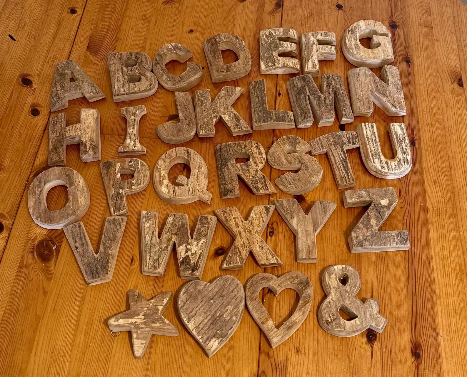 Rustic Chunky Wooden Teak letters – 10cm with Natural Bark & Hanging Clip (Indoo
