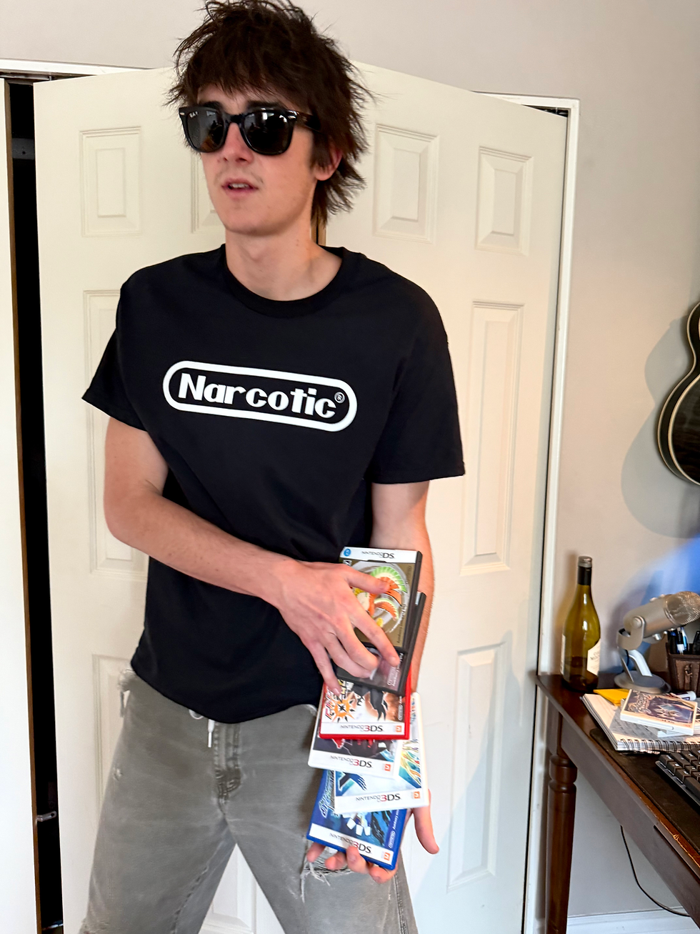 Thumbnail: Narcotic tee