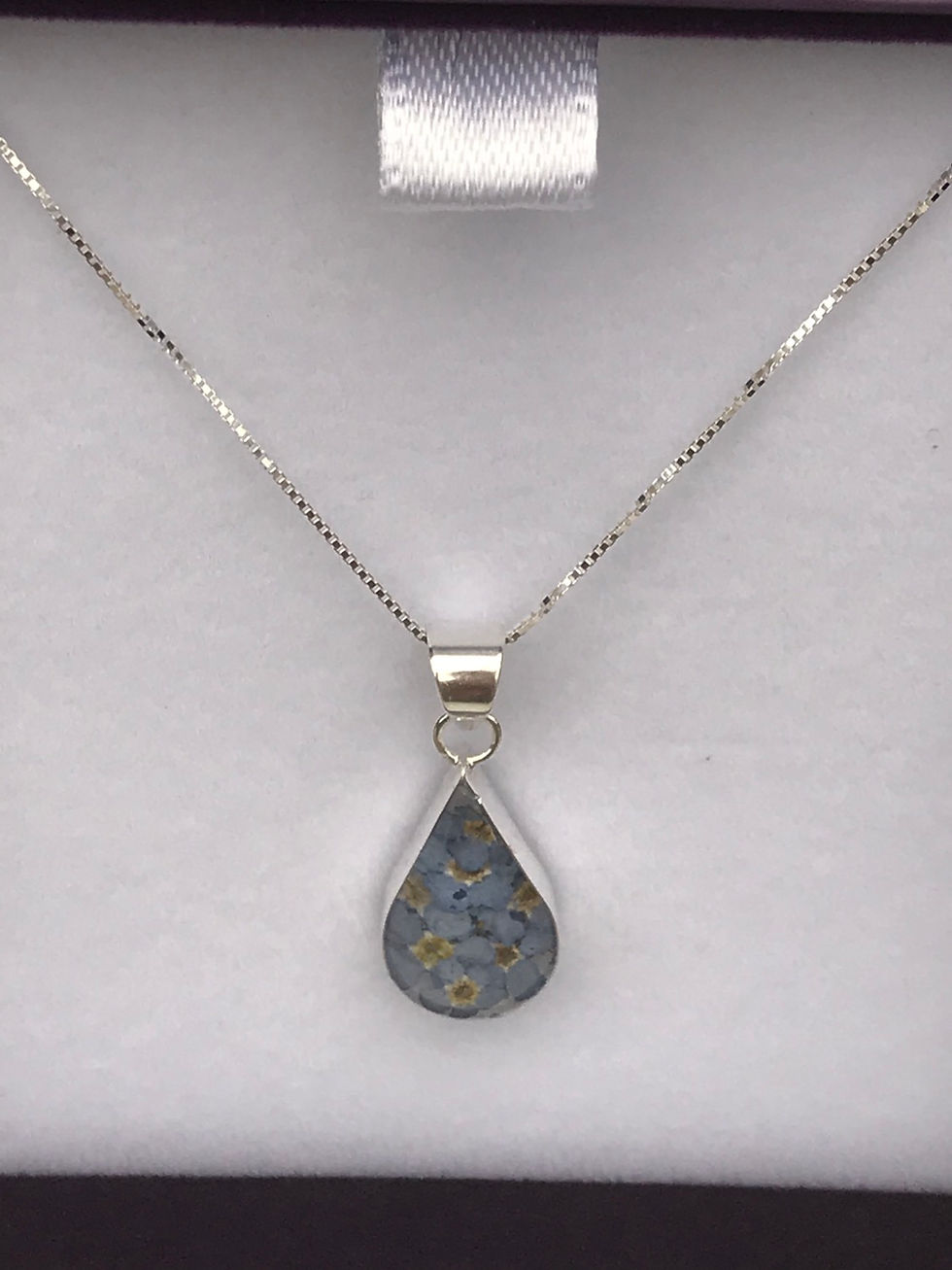 Thumbnail: Medium teardrop forget me not pendant 
